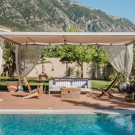 Anamnesis. Feel The Mediterranean. *