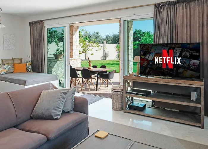 Anamnesis. Feel The Mediterranean.