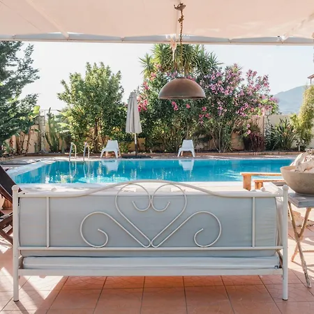 Villa Anamnesis. Feel The Mediterranean. *