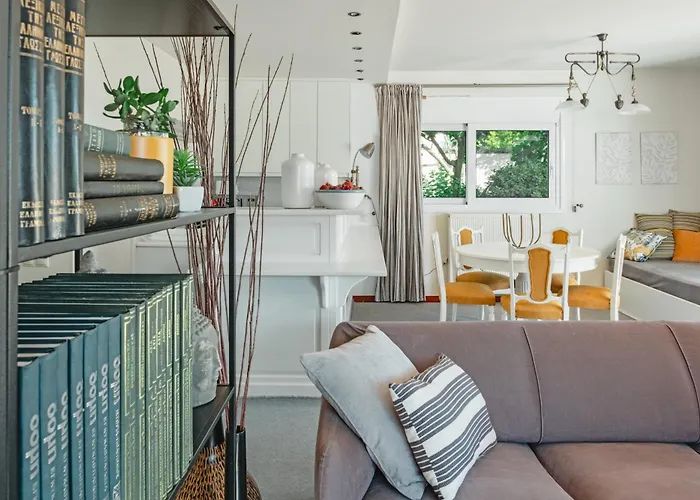 Villa Anamnesis. Feel The Mediterranean.