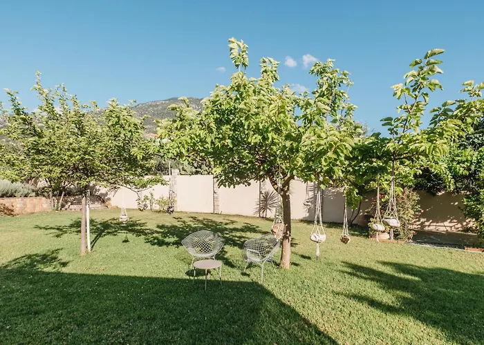 Anamnesis. Feel The Mediterranean. * Kalamata